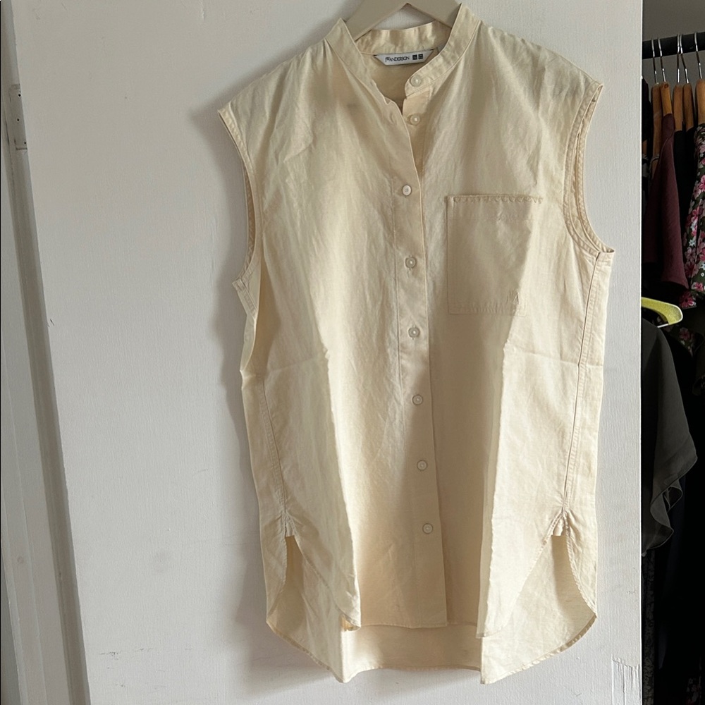 Uniqlo x JW Anderson Sleeveless Button-Up Shirt